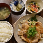 ミルズカフェ - 生姜焼き定食