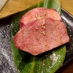 Yakiniku Tombi - 