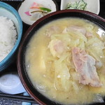 とん汁 たちばな - とん汁定食