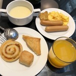 MIRACLE LOUNGE - この日の朝食①