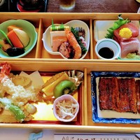 鰻割烹 伊豆栄 本店 - 