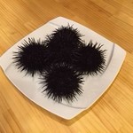 三陸 漁灯 - ムラサキうに踊り喰い(1個)
儲け度外視サービス価格!!
400円