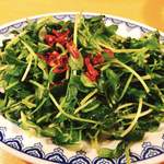 麺や 福十八 - 豆苗にんにく炒め