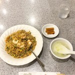 中国料理 一楽 - 海老味噌チャーハン セット 750円