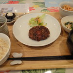 野菜Cafe　MAHALO - Aセット　たかきびハンバーグ