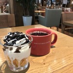 シアトルズ ベスト コーヒー - チョコパフェ ３８０円・コーヒー ３９０円