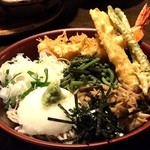 煮込みうどん かに屋 - 