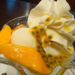 ブラッスリー・ヴィロン - 2011/07 マンゴーリエジョワ(１２６０円)。