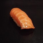 鮨 竜介 - 桜マス