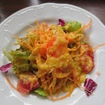M's Kitchen - 新鮮サラダはドレッシングが旨い。