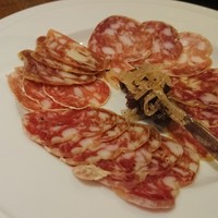 シャルキュ - ソシソンの盛り合わせ
