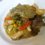前菜、ブルスケッタ、煮込み料理