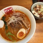 元氣屋 - 担々麺＆味噌チャーシュー丼ミニ