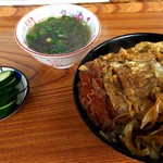 中華 正園 - カツ丼¥650