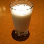 杜のホテル仙台 - 〆の牛乳