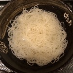 Hanamaru Udon - うどん県のそうめん ¥480 の麺