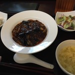 中国料理 桃の華 - 日替わりランチ800円。麻婆茄子。甘さと後から来るスパイシーさは病みつきになる。