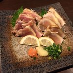 ひない小町 - 正肉たたき種盛り  モモと胸推定