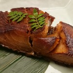 輝らく 伏見 - むつの照り焼き