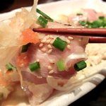 じとっこ組合 - 「鶏のたたき」（アップ）