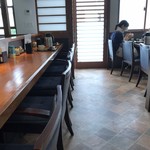 串揚げ串和 - 店内をパシャ
平日の１２時１０分