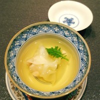 茶禅華 - 雉スープの雲呑　クレソン