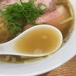 飯田商店 - 煮干しスープ