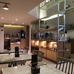 Room Mate Giulia - 食堂入り口付近