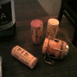 ファイ - 飲んだ４本分のコルク、飲みすぎだ～