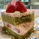 カフェ・ディ・フェスタ - 苺と抹茶の桜ショート 2017/03/23