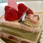 カフェ・ディ・フェスタ - 苺と抹茶の桜ショート 2017/03/23