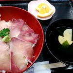 道の駅 松浦海のふるさと館 - 大盛ぶり丼 600円