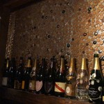 WINEHALL GLAMOUR - 