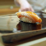 日本橋蛎殻町 すぎた - 【握り】サーモン