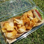 餃子天国内の「あげワンタン 8個 (500円)」