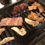 鳥あみ焼 まなや。 - 卓上コンロで焼きます