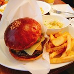 GRAND BURGER - 