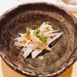 地葉 - 2018.5.  軟骨の梅肉和え