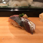 鮨屋とんぼ - あじ