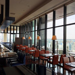 R restaurant & bar - 