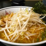 ハルピンラーメン - ハルピンラーメン大盛チャーシュー抜き、モヤシ増し