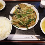 Chuugokuryouri Shanhai Ikka - ランチ　レバニラ炒め定食　700円