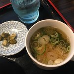 Yakitori Hidaka - 味噌汁＆漬け物