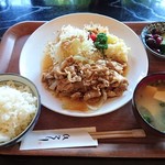 Sumi Kurabu Hirori - 生姜焼き定食800円