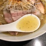 Japanese Soba Noodles 蔦 - スープ