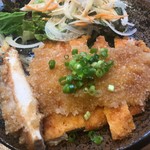 h Ban chou - チキンかつの断面