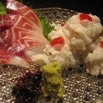 龢 - 【H23.7】造り。「鱧の落とし」と「松葉鰈」。同じ器に呈される。