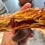 ザ マンダリン オリエンタル グルメショップ - アップルパイの断面 2017/03/28