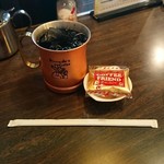 Komedako Hiten - 金のアイスコーヒー