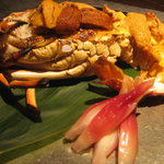 龢 - 【H23.7】「ロブスターの雲丹焼き」。豪快に盛られた雲丹と「大那」との相性も良し。